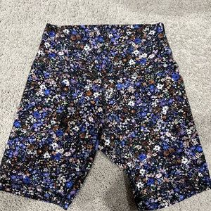 NWOT Lululemon align shorts